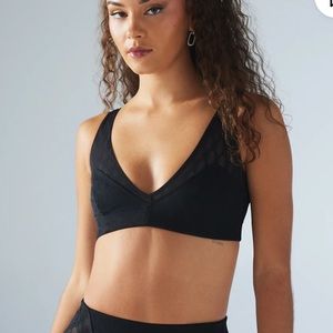 Savage X Fenty Sports Bra